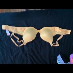 yellow/gold bra